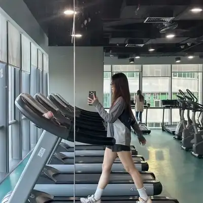 杜成思